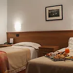 Hotel Lux 4*