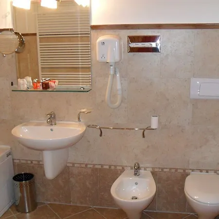 Lux 4* Alessandria