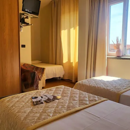 Lux Hotel