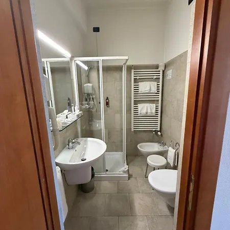 Hotel Lux