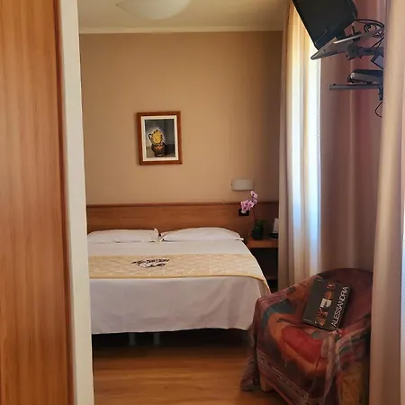 Hotel Lux Alessandria