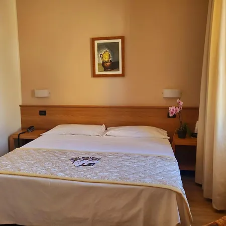 Lux Alessandria