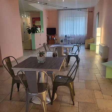 Lux Hotel 4*