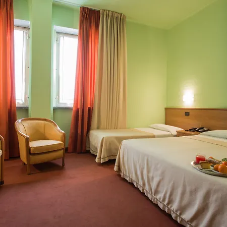 Hotel Lux 4*