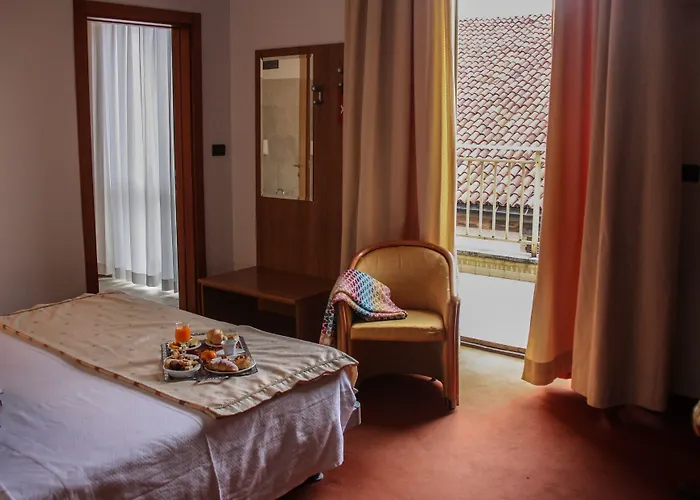 Hotel Lux Alessandria